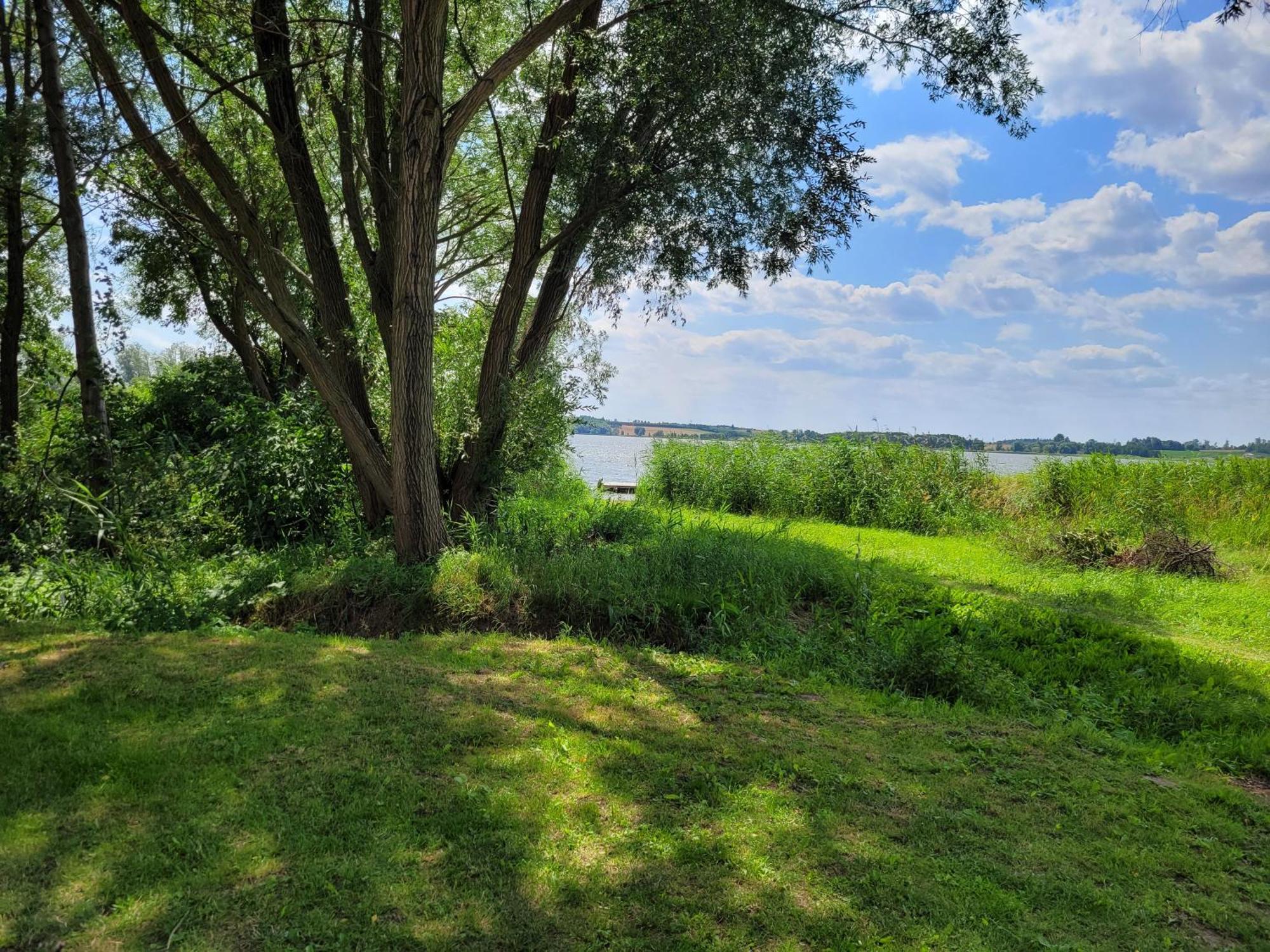 Domek Nad Jeziorem Przy Lini Brzegowej Gorowychy, Pomorze Εξωτερικό φωτογραφία